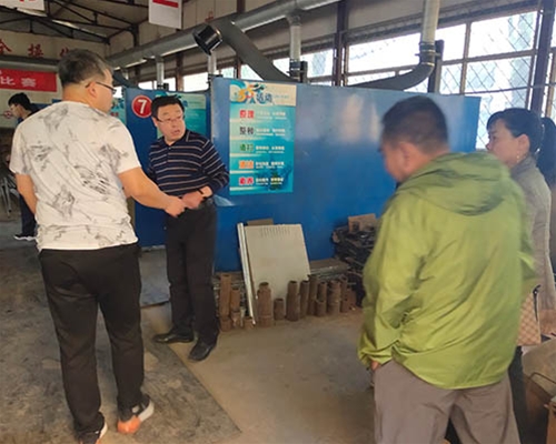 和灵石县第一职业高中校领导在校考察